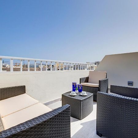 Chic 2Br Penthouse Steps From The Promenade Apartment Sliema Exterior photo
